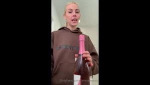 Jenna LeeX [ jennaleexxx ] Onlyfans leaked video 1528485 on Hotleaks.tv