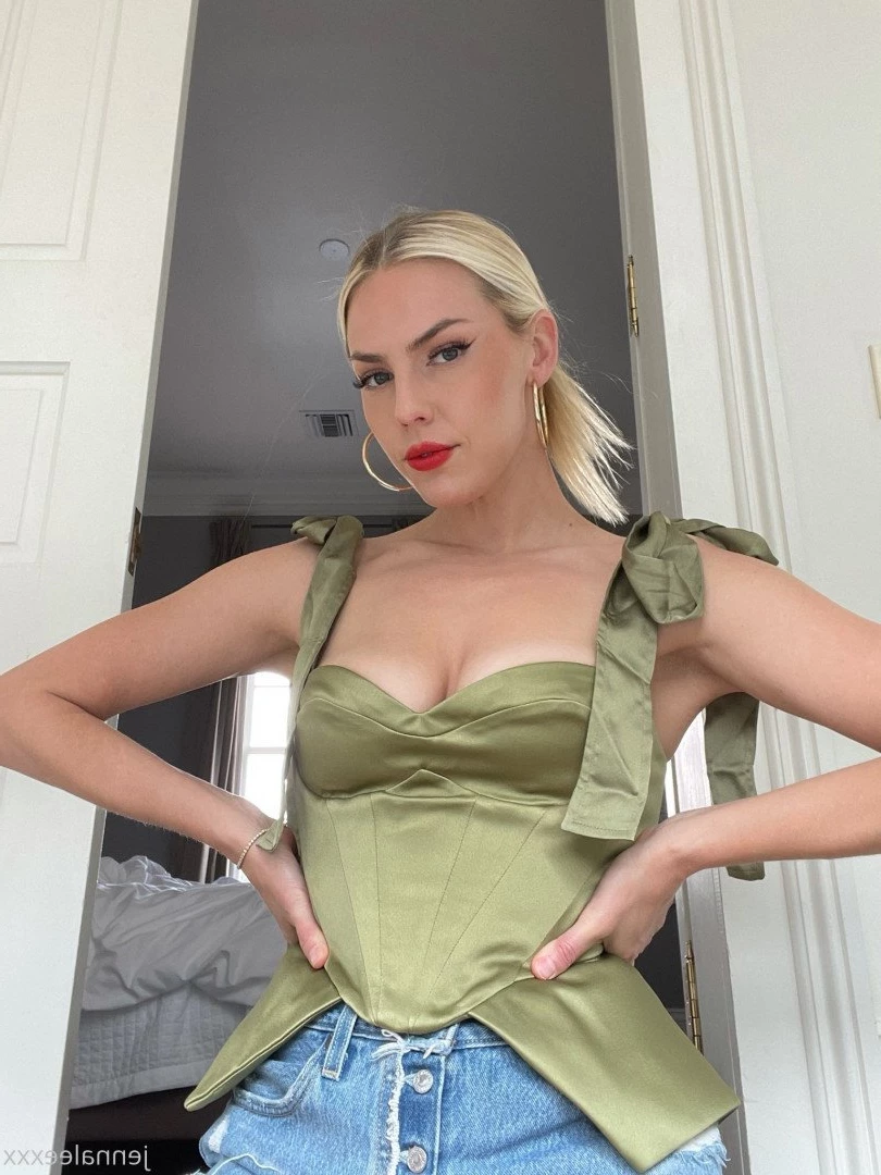 Jenna LeeX [ jennaleexxx ] Onlyfans leaked photo 2484335 on Hotleaks.tv