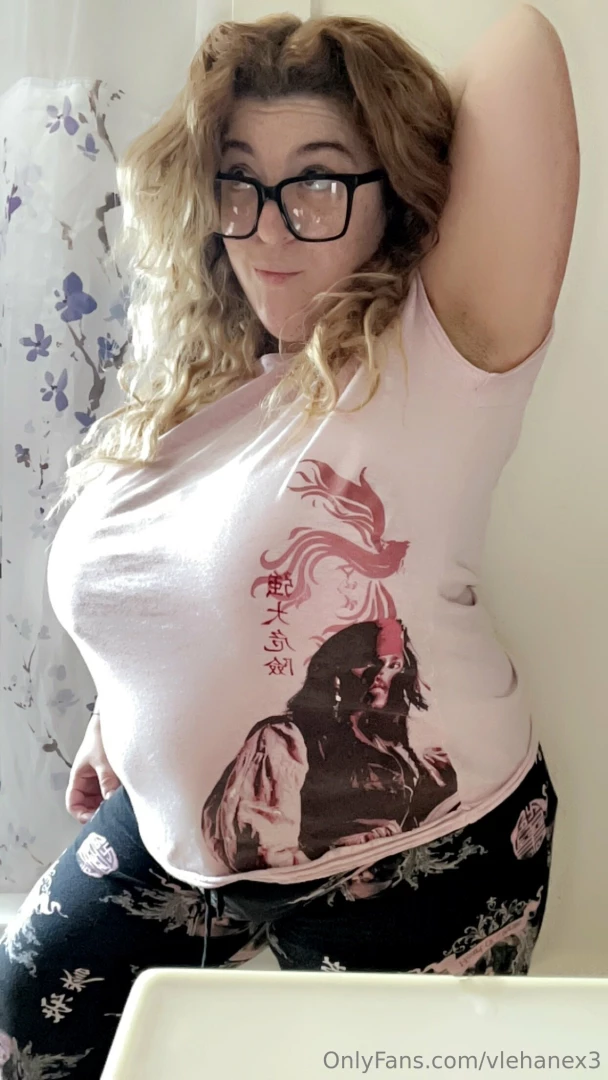vlehanex3 big tits bbw 🤓💋 [ vlehanex3 ] Onlyfans leaked photo 18638295 on Hotleaks.tv