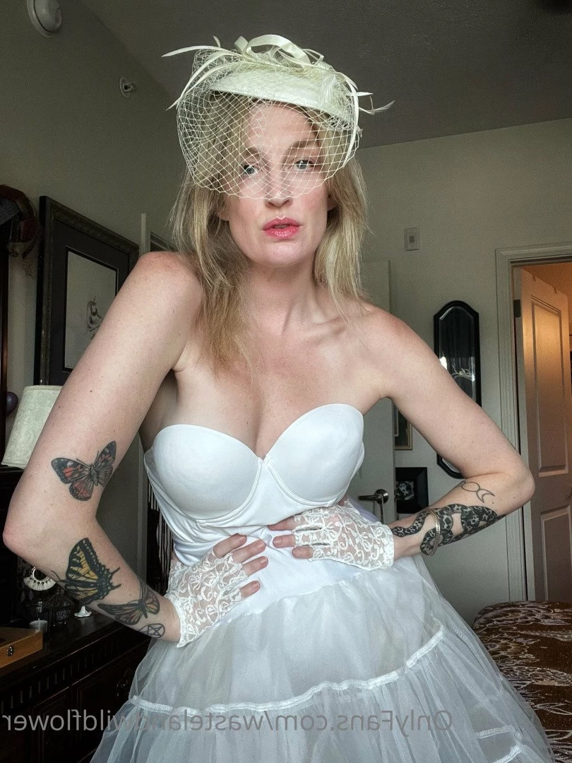 Lauren Elizabeth [ wastelandwildflower ] Onlyfans leaked photo 4786049 on Hotleaks.tv