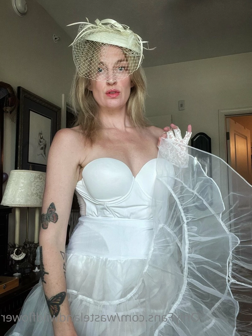 Lauren Elizabeth [ wastelandwildflower ] Onlyfans leaked photo 4786086 on Hotleaks.tv