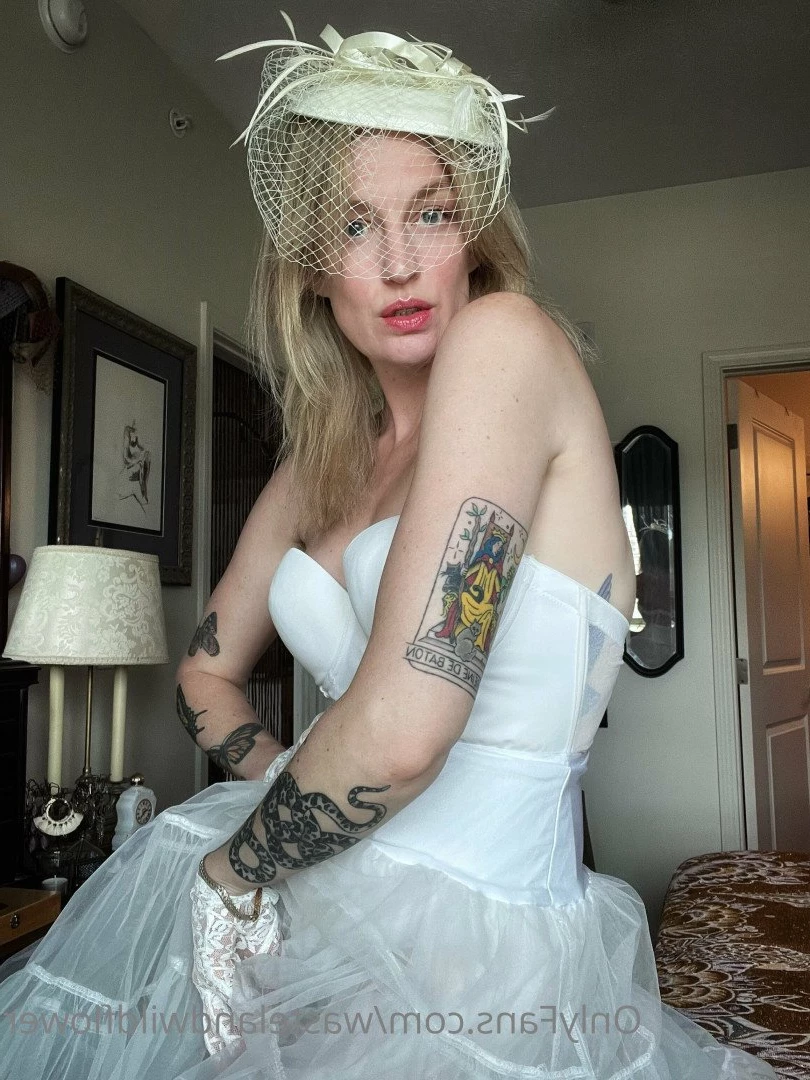 Lauren Elizabeth [ wastelandwildflower ] Onlyfans leaked photo 4786139 on Hotleaks.tv