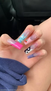 4785930