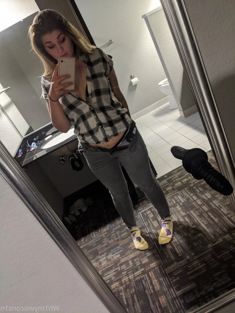 wh1tnywiscons1n Onlyfans leaked photo 4788335 on Hotleaks.tv