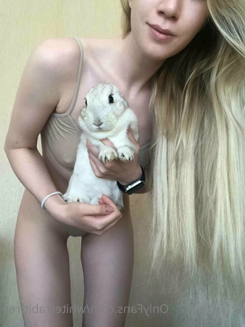 White Rabbit 🤍 [ whiterrabitfree ] Onlyfans leaked photo 4787526 on Hotleaks.tv