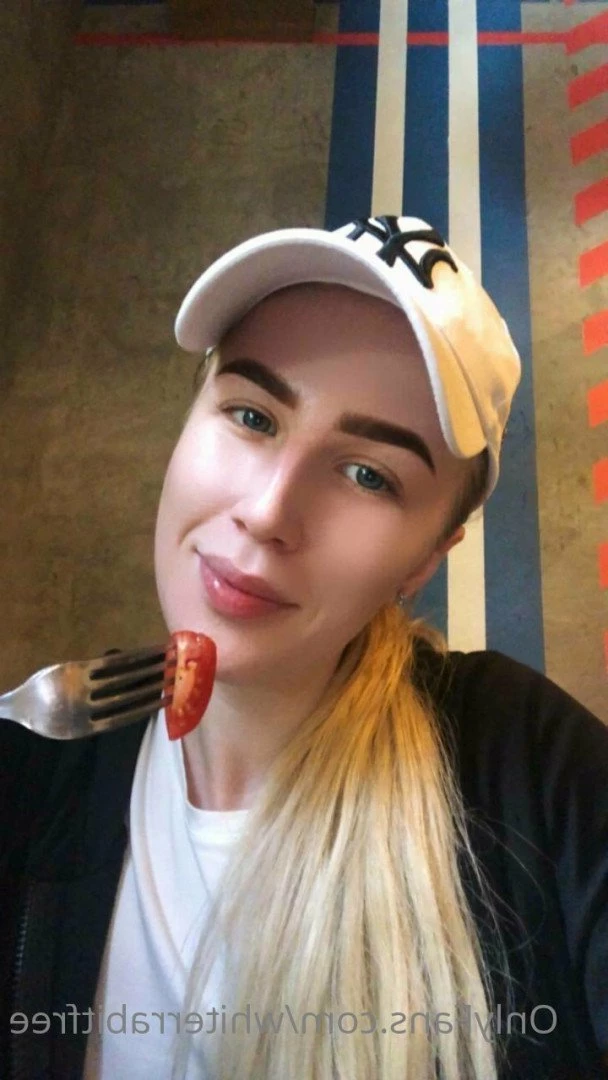 White Rabbit 🤍 [ whiterrabitfree ] Onlyfans leaked photo 4787562 on Hotleaks.tv