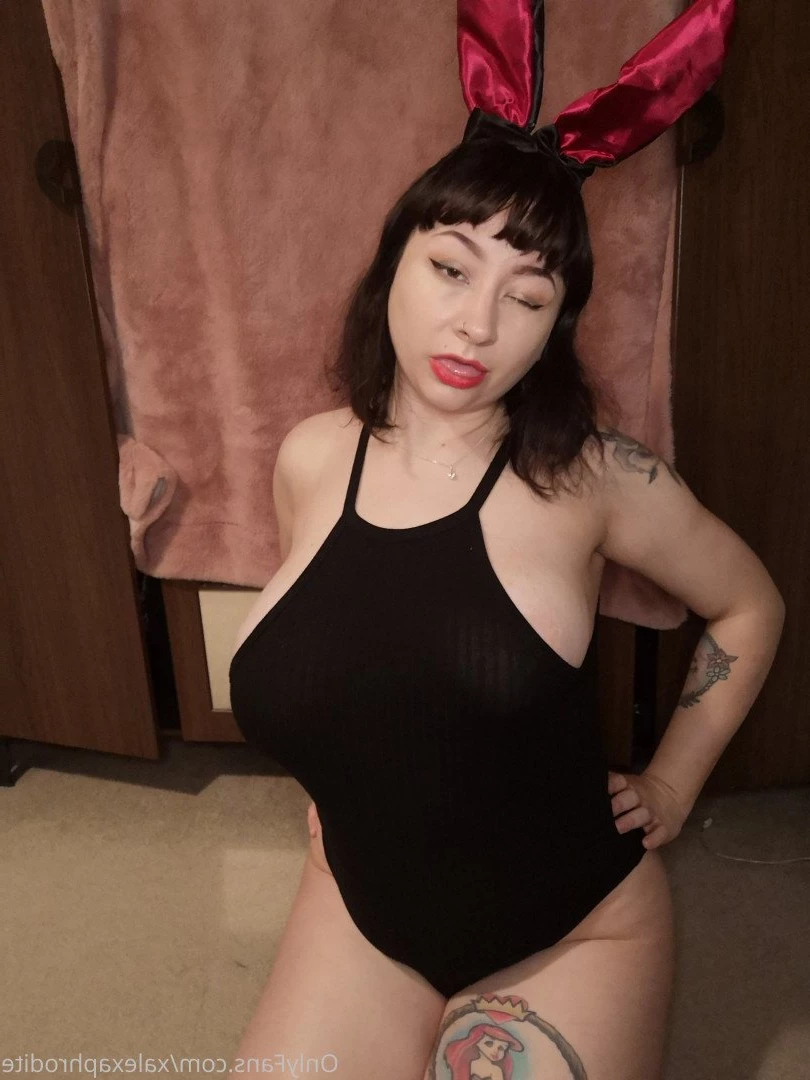 alex 🖤👻 read my bio!! [ xalexaddams ] Onlyfans leaked photo 4763369 on Hotleaks.tv