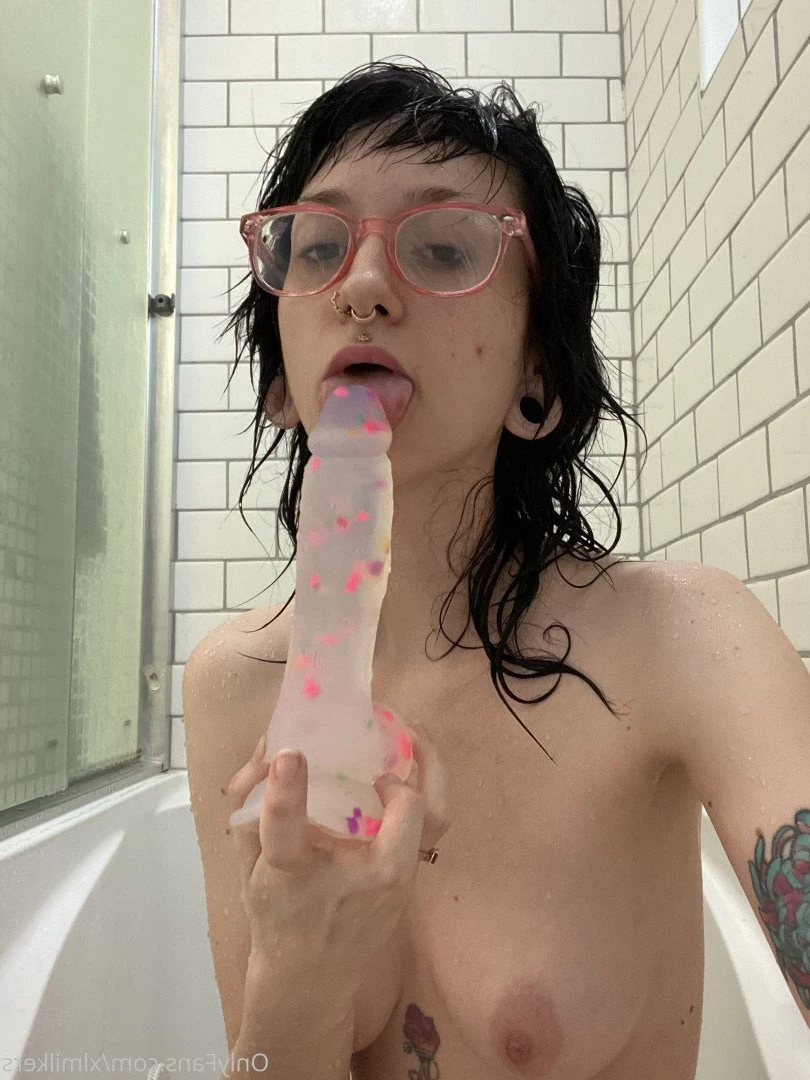 Ellie [ xlmilkers ] Onlyfans leaked photo 4758687 on Hotleaks.tv