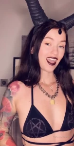 Misha Cross [ xmishacrossx ] Onlyfans leaked video 5481630 on Hotleaks.tv