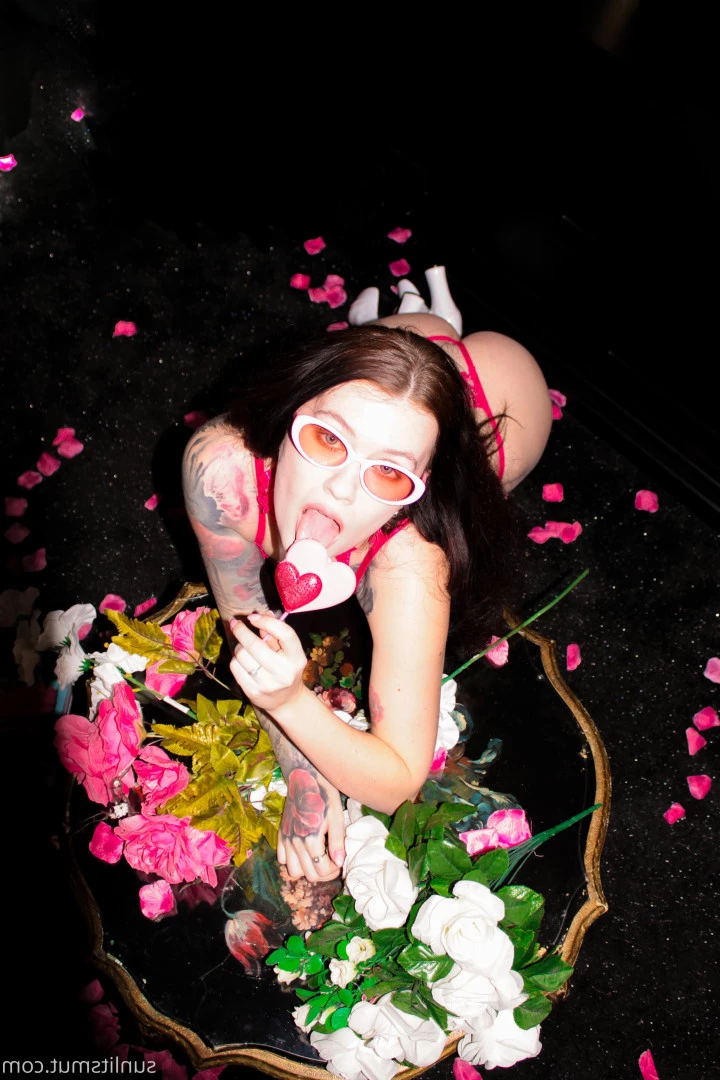 Misha Cross [ xmishacrossx ] Onlyfans leaked photo 5517274 on Hotleaks.tv