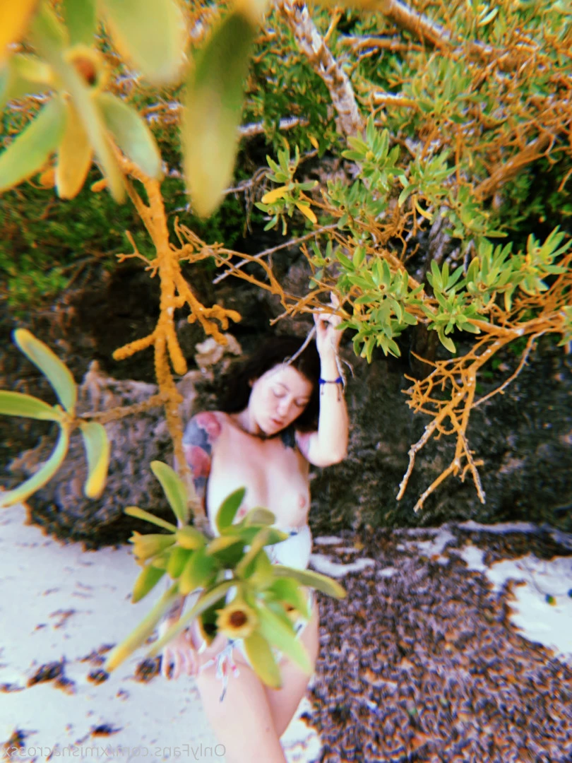 Misha Cross [ xmishacrossx ] Onlyfans leaked photo 5518830 on Hotleaks.tv
