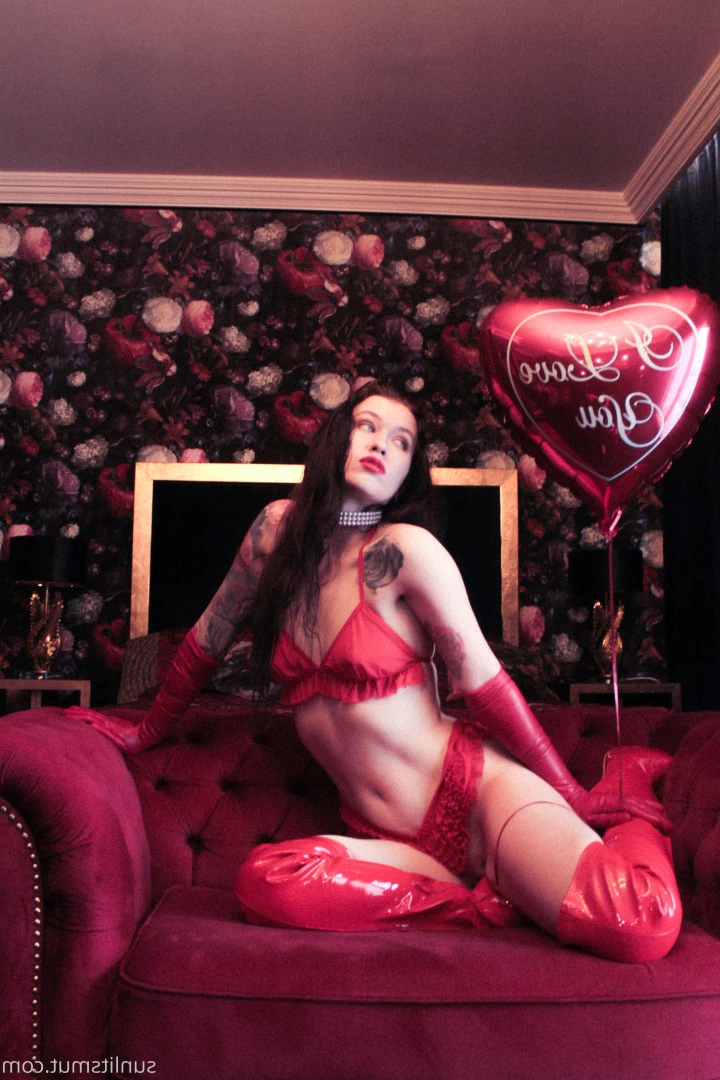 Misha Cross [ xmishacrossx ] Onlyfans leaked photo 5522216 on Hotleaks.tv