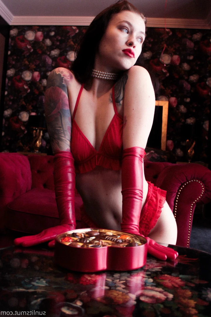 Misha Cross [ xmishacrossx ] Onlyfans leaked photo 5523311 on Hotleaks.tv