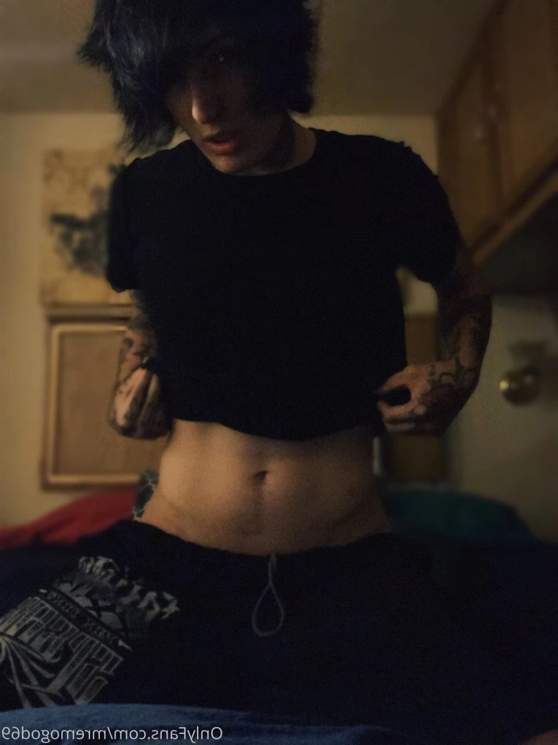 Chris December [ xxchrissdecemberxx ] Onlyfans leaked photo 4756755 on Hotleaks.tv