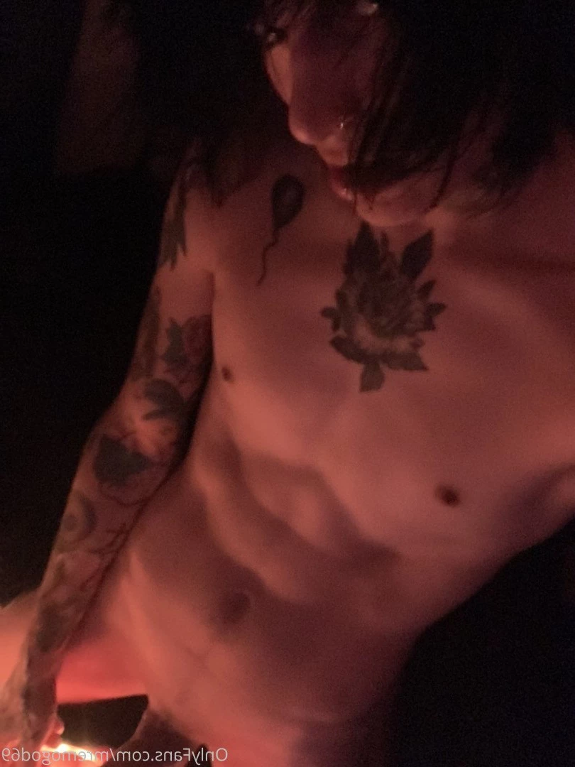 Chris December [ xxchrissdecemberxx ] Onlyfans leaked photo 4756764 on Hotleaks.tv