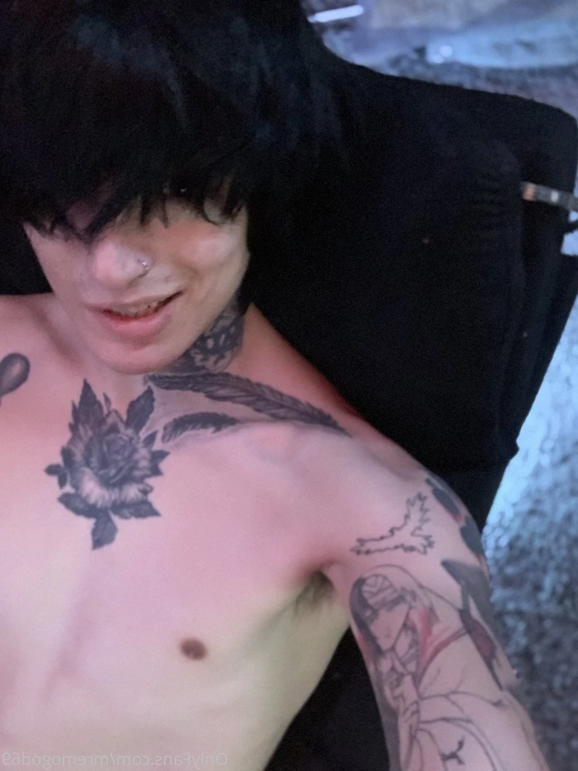 Chris December [ xxchrissdecemberxx ] Onlyfans leaked photo 4756865 on Hotleaks.tv