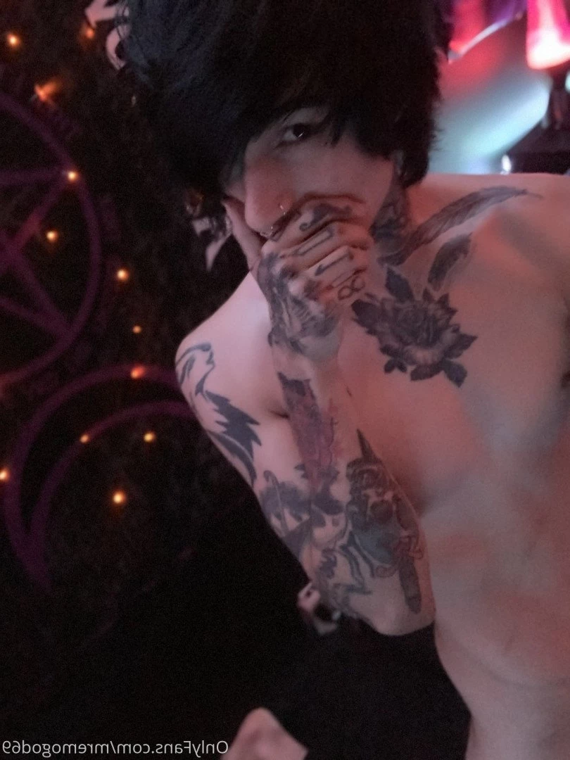Chris December [ xxchrissdecemberxx ] Onlyfans leaked photo 4756961 on Hotleaks.tv