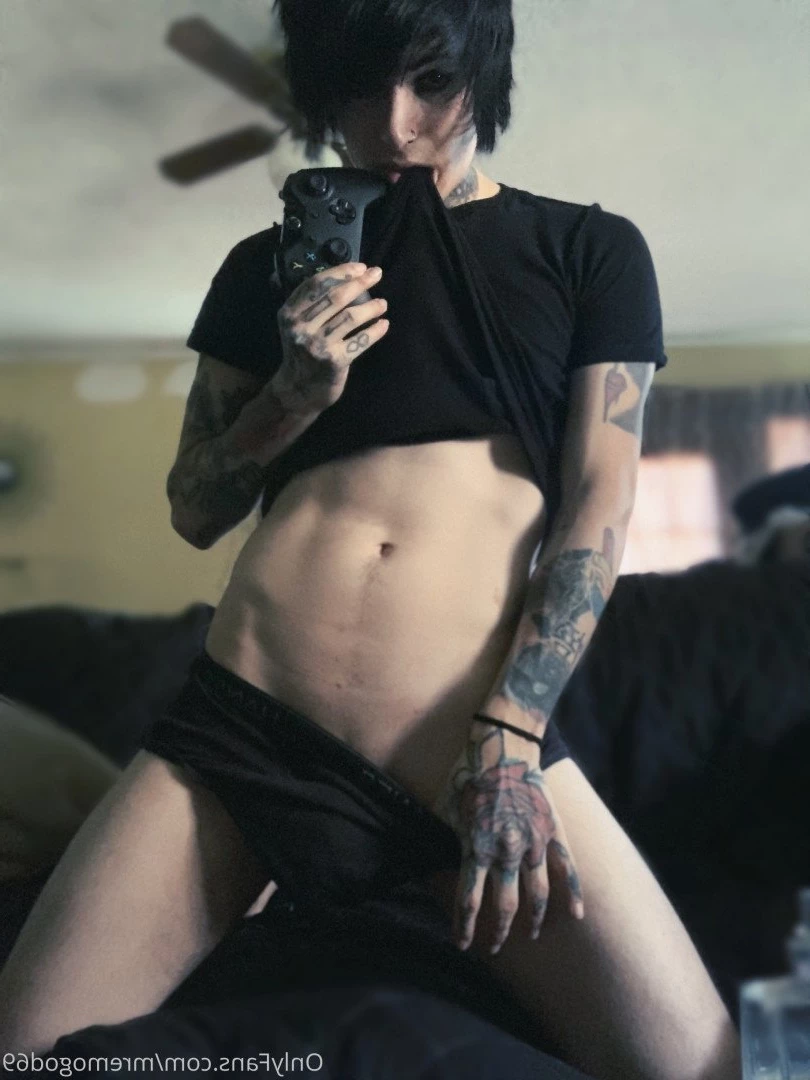 Chris December [ xxchrissdecemberxx ] Onlyfans leaked photo 4756971 on Hotleaks.tv