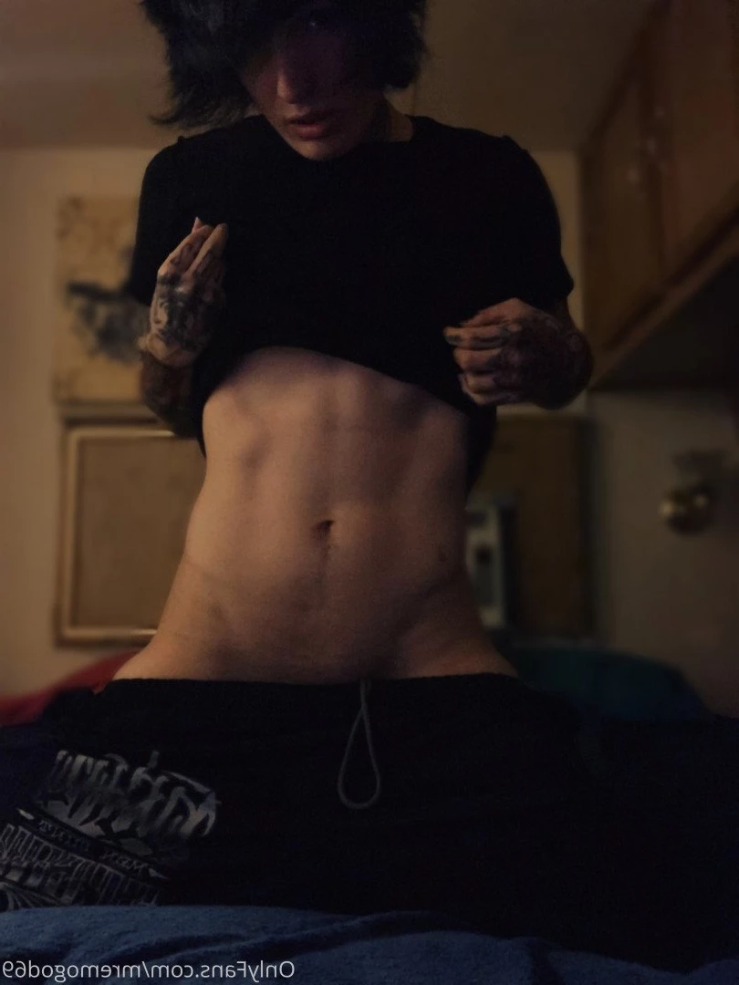 Chris December [ xxchrissdecemberxx ] Onlyfans leaked photo 4756977 on Hotleaks.tv