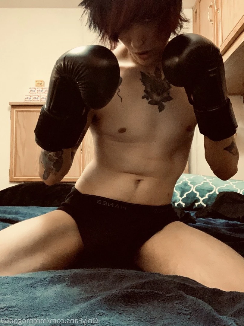 Chris December [ xxchrissdecemberxx ] Onlyfans leaked photo 4757044 on Hotleaks.tv