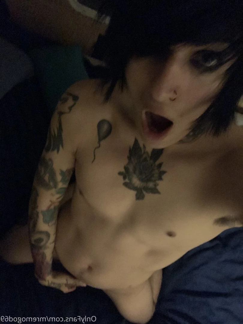 Chris December [ xxchrissdecemberxx ] Onlyfans leaked photo 4757072 on Hotleaks.tv