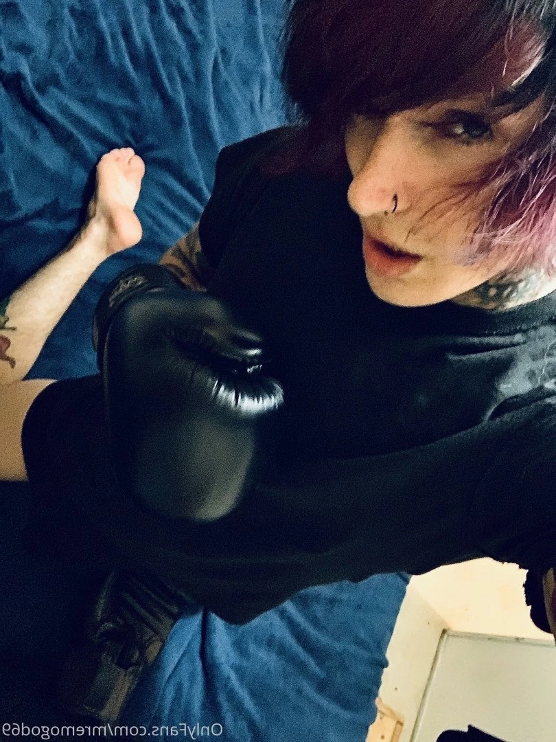 Chris December [ xxchrissdecemberxx ] Onlyfans leaked photo 4757081 on Hotleaks.tv
