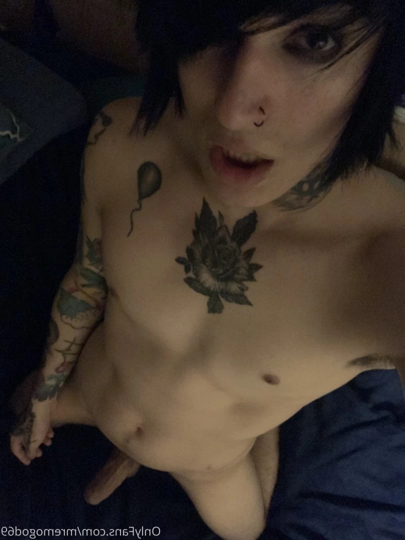 Chris December [ xxchrissdecemberxx ] Onlyfans leaked photo 4757090 on Hotleaks.tv