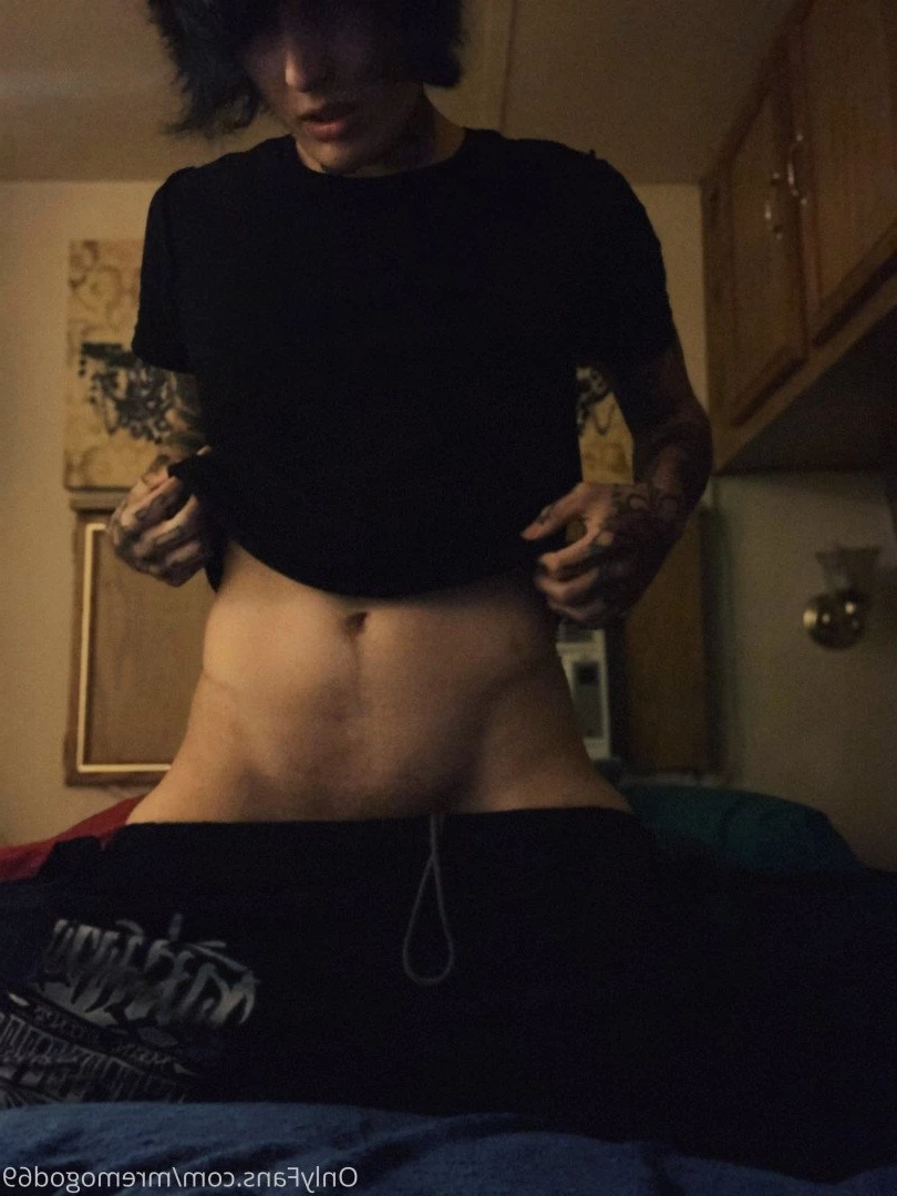 Chris December [ xxchrissdecemberxx ] Onlyfans leaked photo 4757099 on Hotleaks.tv