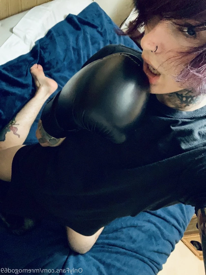 Chris December [ xxchrissdecemberxx ] Onlyfans leaked photo 4757122 on Hotleaks.tv