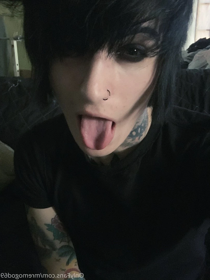 Chris December [ xxchrissdecemberxx ] Onlyfans leaked photo 4757141 on Hotleaks.tv