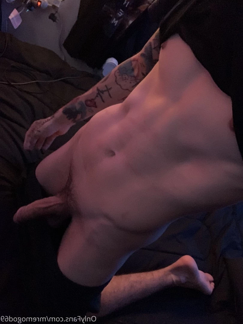 Chris December [ xxchrissdecemberxx ] Onlyfans leaked photo 4757236 on Hotleaks.tv