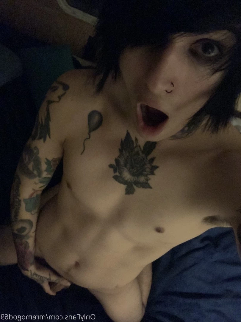 Chris December [ xxchrissdecemberxx ] Onlyfans leaked photo 4757242 on Hotleaks.tv