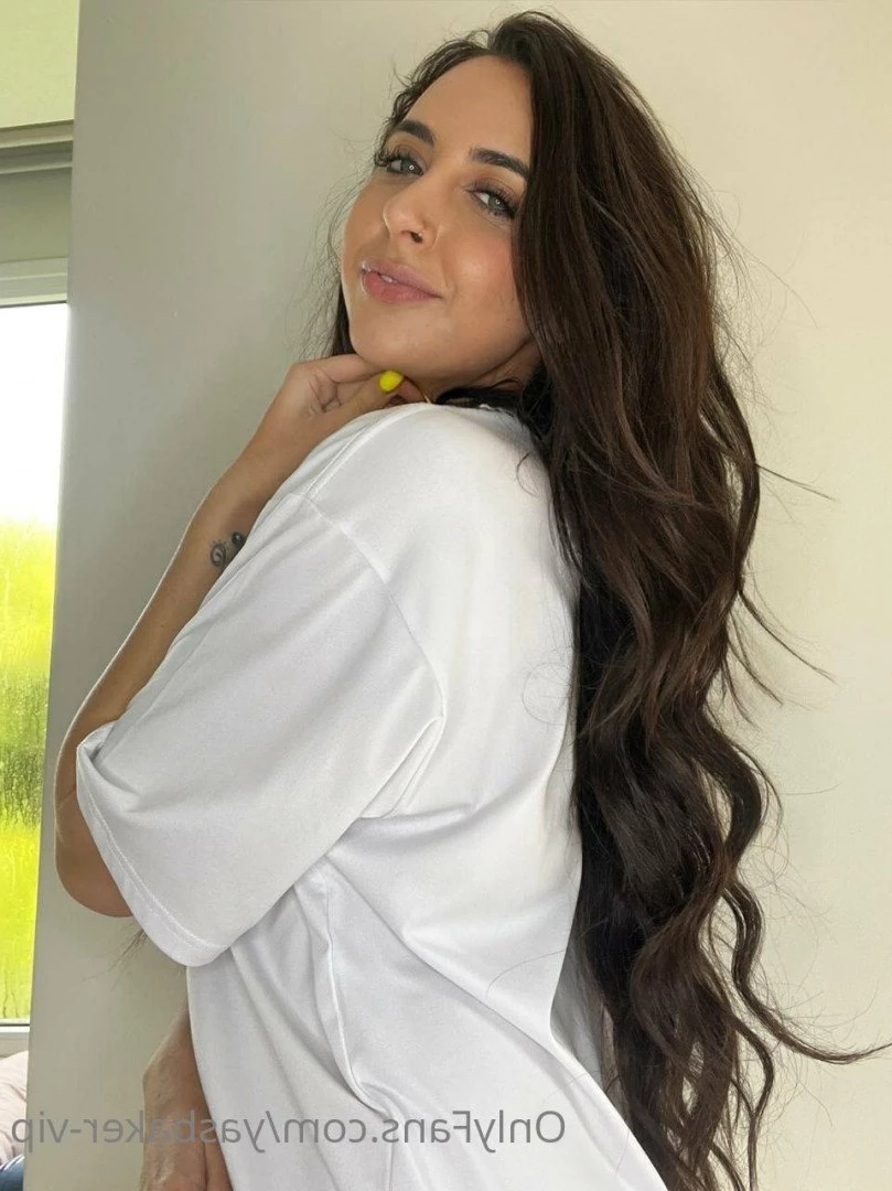 Yasmin Baker 🌸🌹 [ yasbaker-vip ] Onlyfans leaked photo 4756904 on Hotleaks.tv
