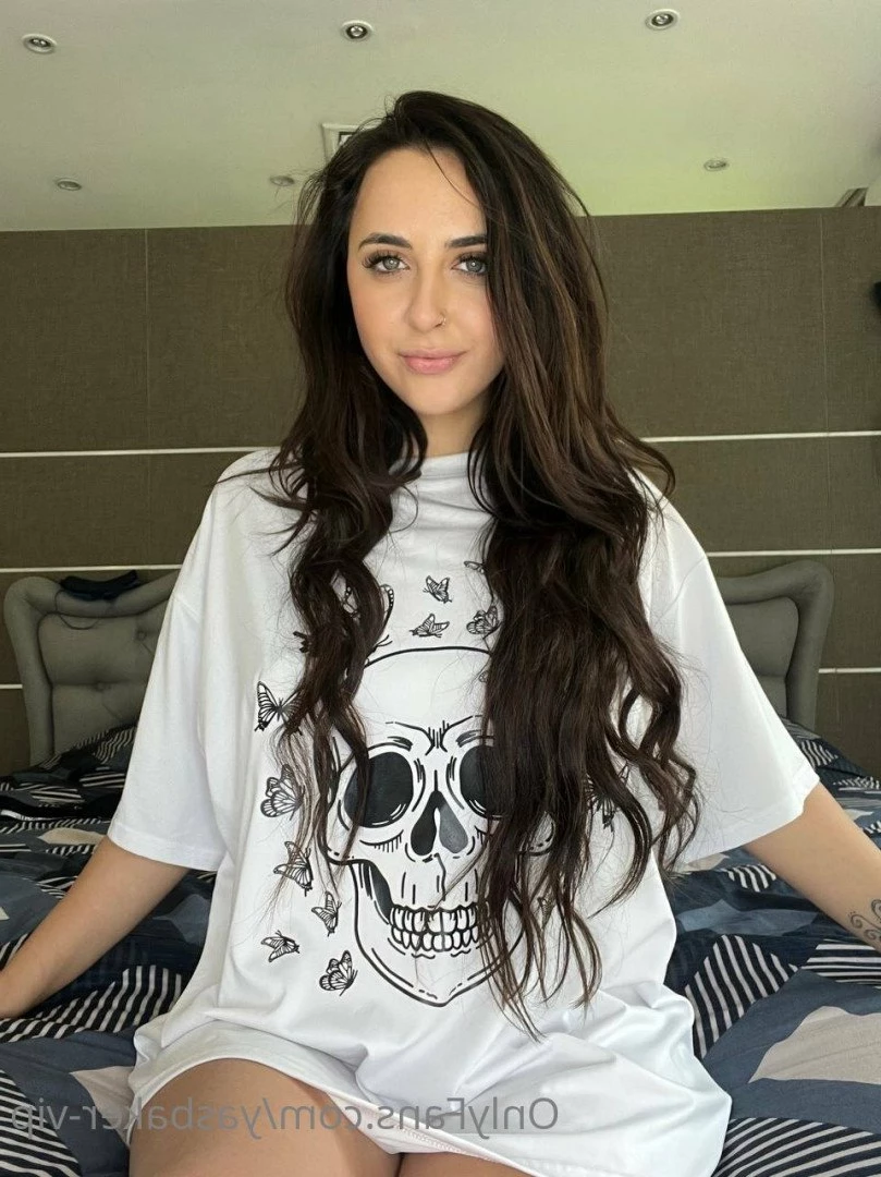 Yasmin Baker 🌸🌹 [ yasbaker-vip ] Onlyfans leaked photo 4756908 on Hotleaks.tv