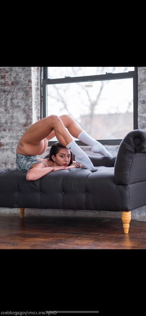 Mel Yoga Goddess [ yogagoddess ] Onlyfans leaked photo 4756414 on Hotleaks.tv