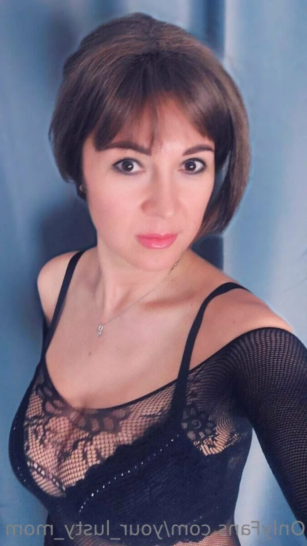 Mommy Lust [ your_lusty_mom ] Onlyfans leaked photo 11046402 on Hotleaks.tv
