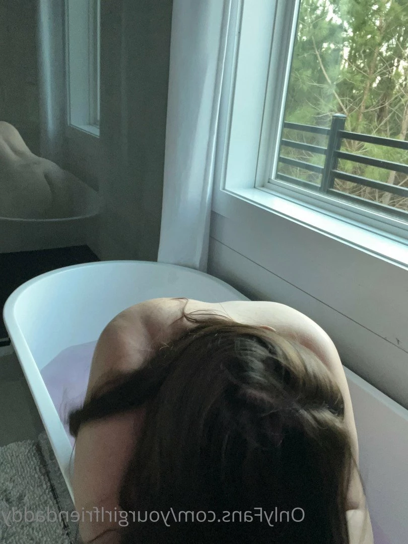 Addison | 22 &amp; Single ❤️ [ yourgirlfriendaddy ] Onlyfans leaked photo 4752808 on Hotleaks.tv