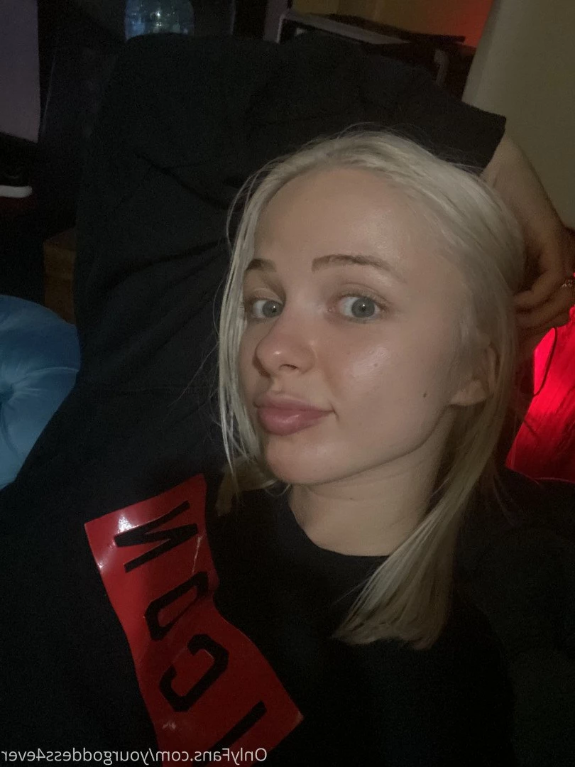DADDY I WAS BAD 🥰🥰PUNISH ME [ yourgoddess4ever ] Onlyfans leaked photo 4753807 on Hotleaks.tv