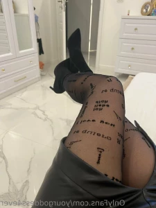 9577846