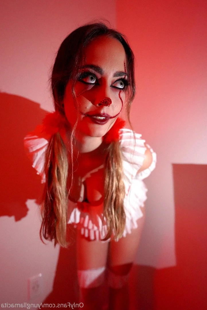 Lily Alcott [ yungllamacita ] Onlyfans leaked photo 4750886 on Hotleaks.tv