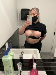 10552652