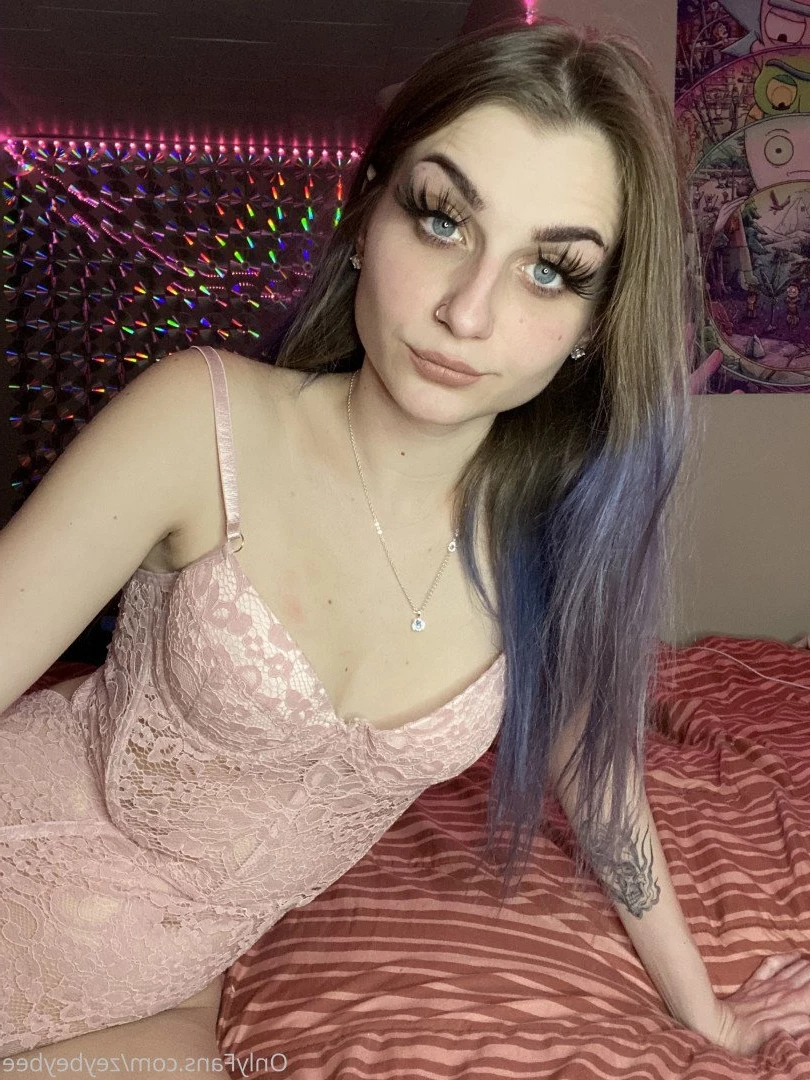 z e y [ zeyzooted ] Onlyfans leaked photo 4749210 on Hotleaks.tv