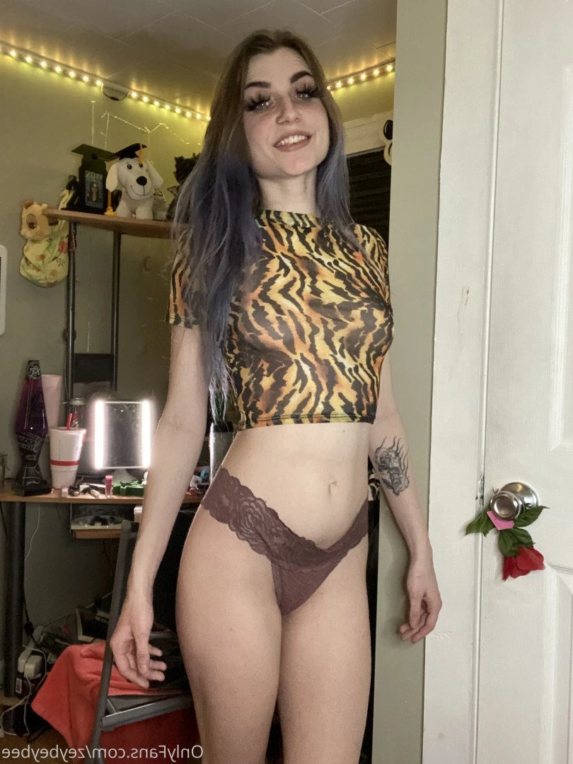 z e y [ zeyzooted ] Onlyfans leaked photo 4749634 on Hotleaks.tv