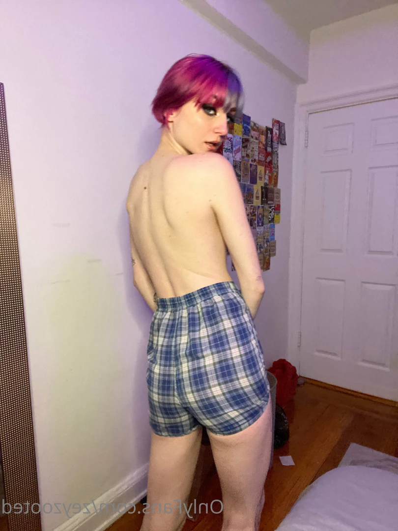 z e y [ zeyzooted ] Onlyfans leaked photo 10700296 on Hotleaks.tv