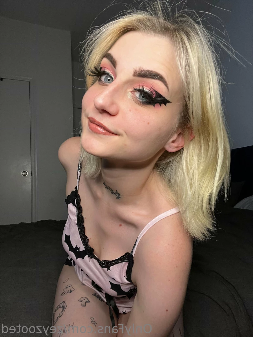 z e y [ zeyzooted ] Onlyfans leaked photo 10731428 on Hotleaks.tv