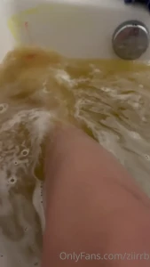 5498529
