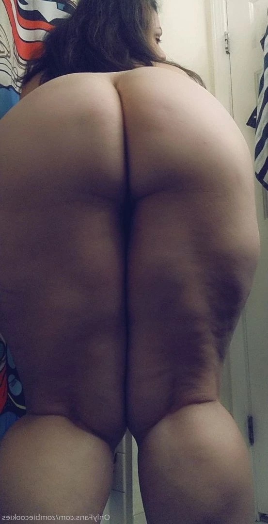 Zₒₘbᵢₑ Cₒₒₖᵢₑₛ [ zombiecookies ] Onlyfans leaked photo 4748525 on Hotleaks.tv