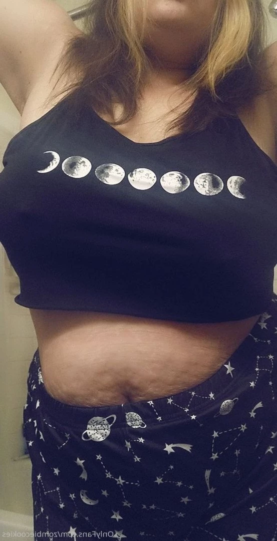Zₒₘbᵢₑ Cₒₒₖᵢₑₛ [ zombiecookies ] Onlyfans leaked photo 4748756 on Hotleaks.tv