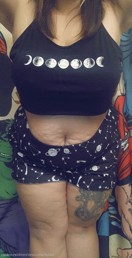 Zₒₘbᵢₑ Cₒₒₖᵢₑₛ [ zombiecookies ] Onlyfans leaked photo 4748781 on Hotleaks.tv