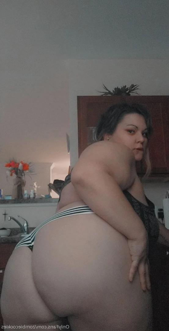 Zₒₘbᵢₑ Cₒₒₖᵢₑₛ [ zombiecookies ] Onlyfans leaked photo 4748955 on Hotleaks.tv
